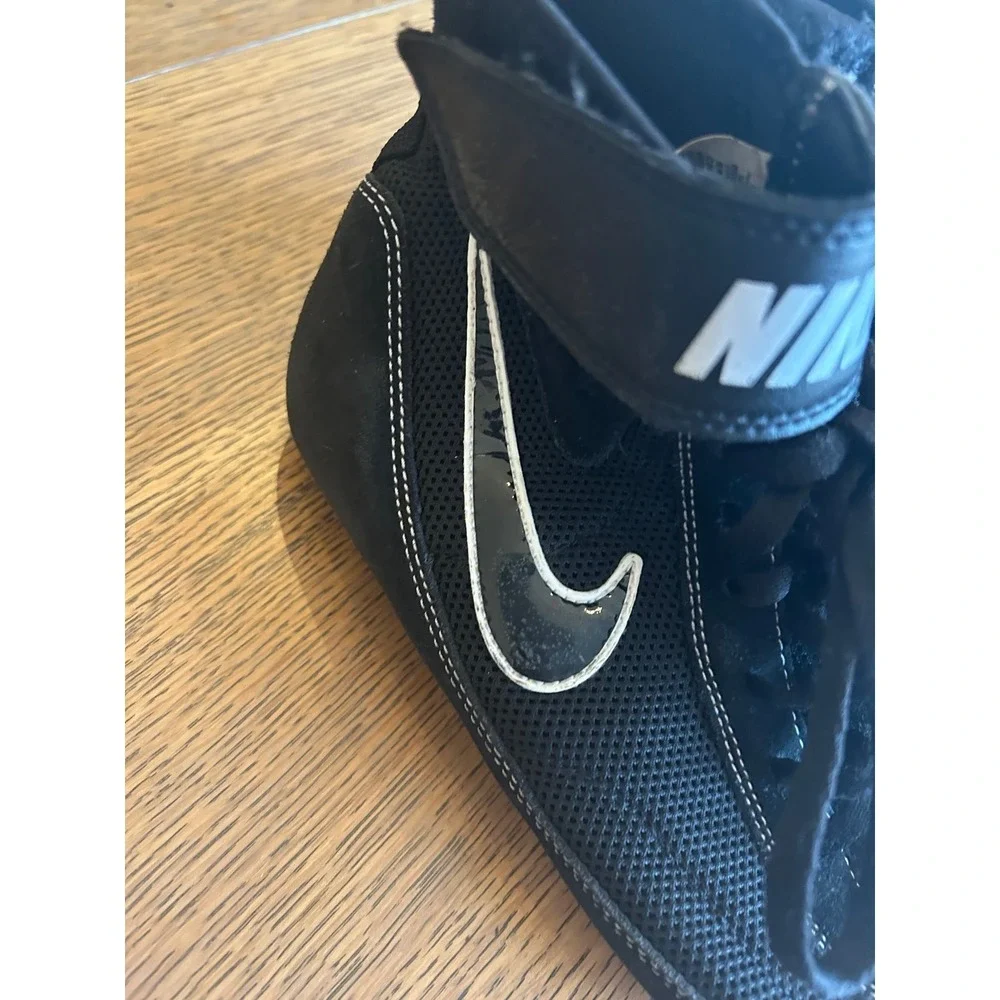 Nike Men's Wrestling Shoes – Size 8.5‎ – Black